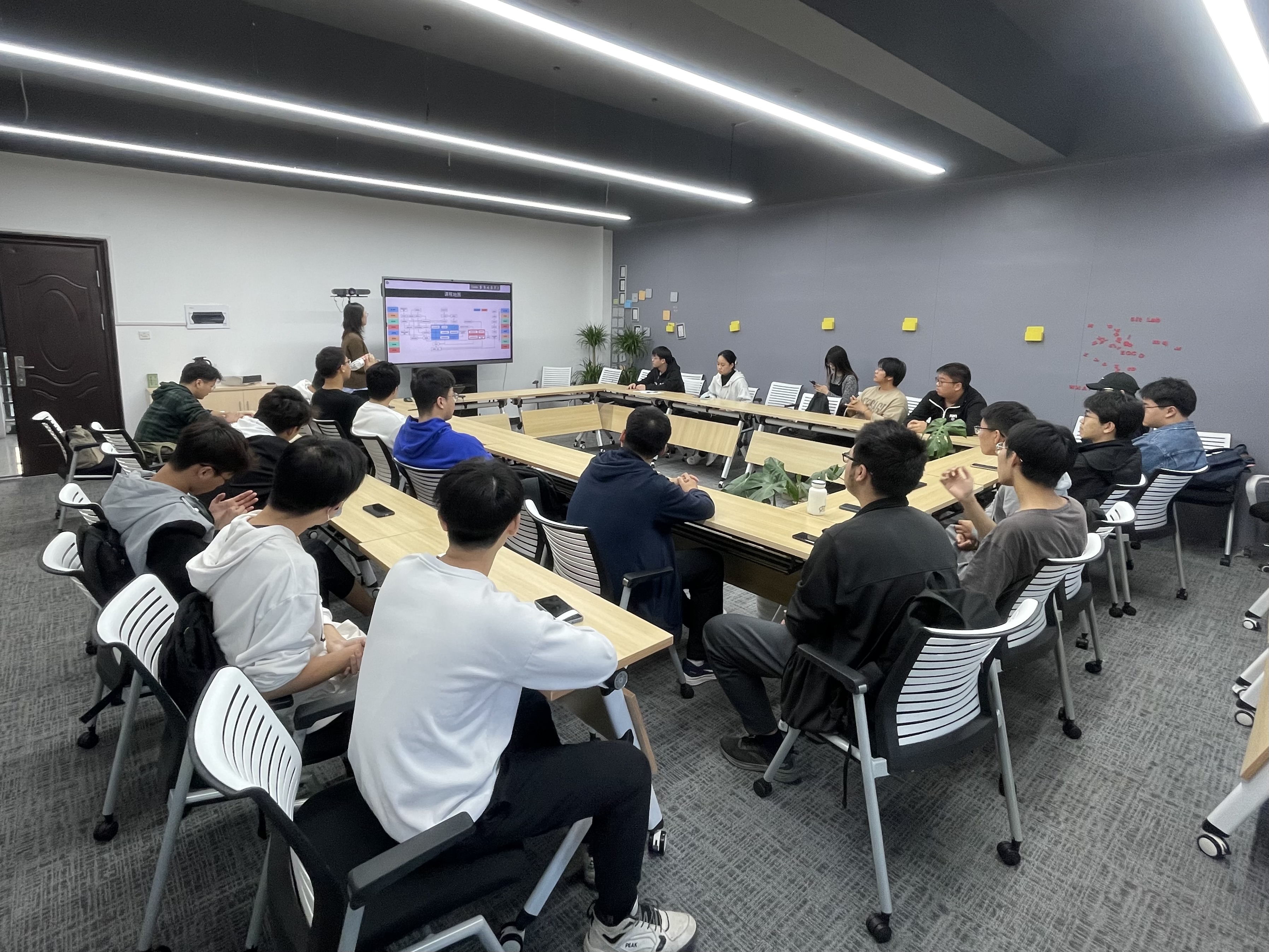 信息双赢彩票
学风建设系列活动之转专业交流会